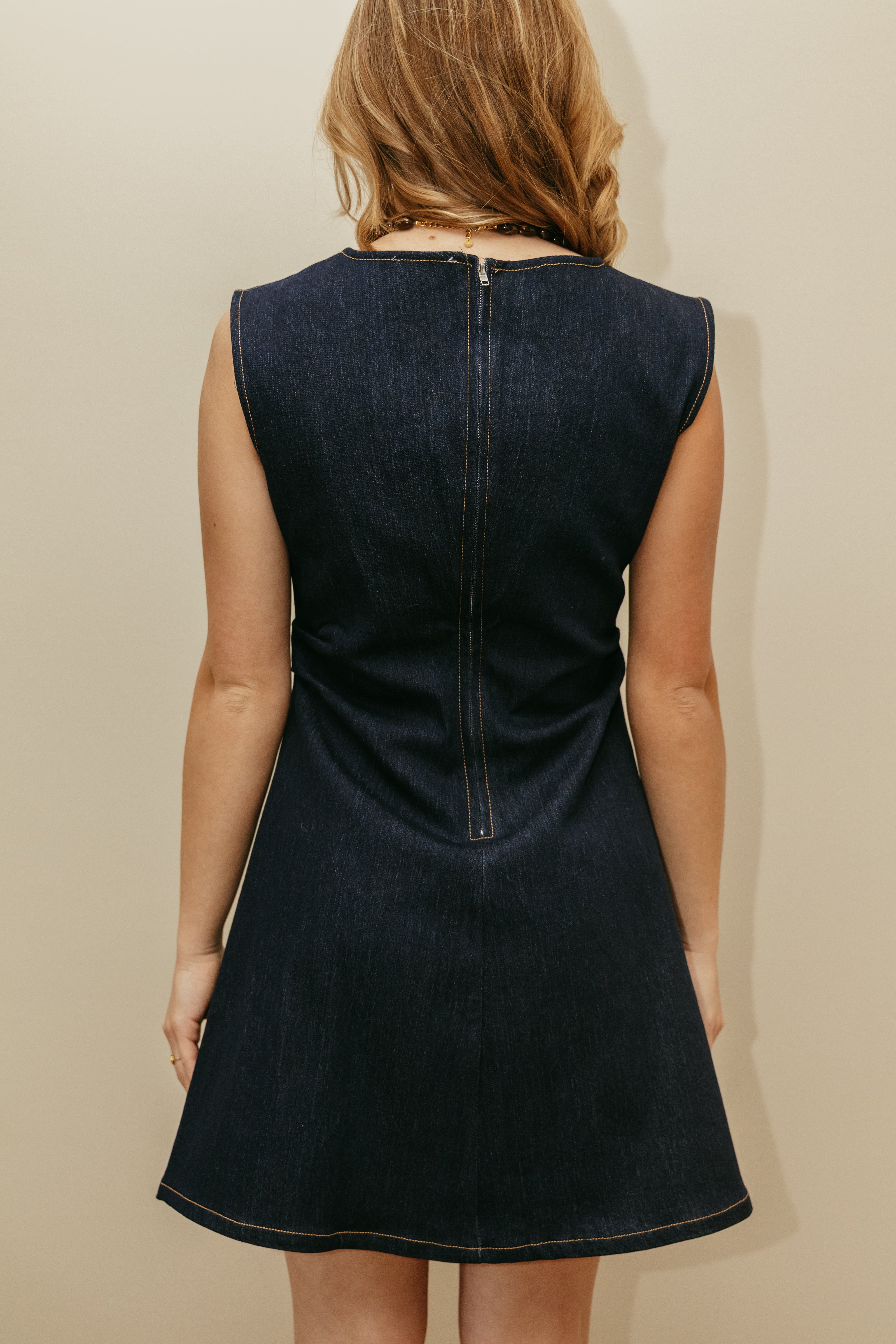 Ateljemel Mouwloze Denim Mini Jurk